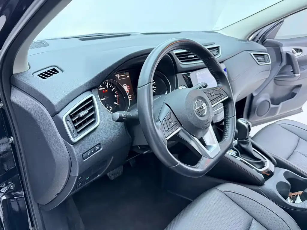 Nissan Qashqai — фото 3