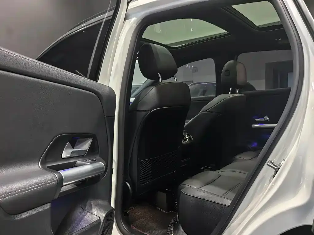 Mercedes-Benz GLA — фото 2