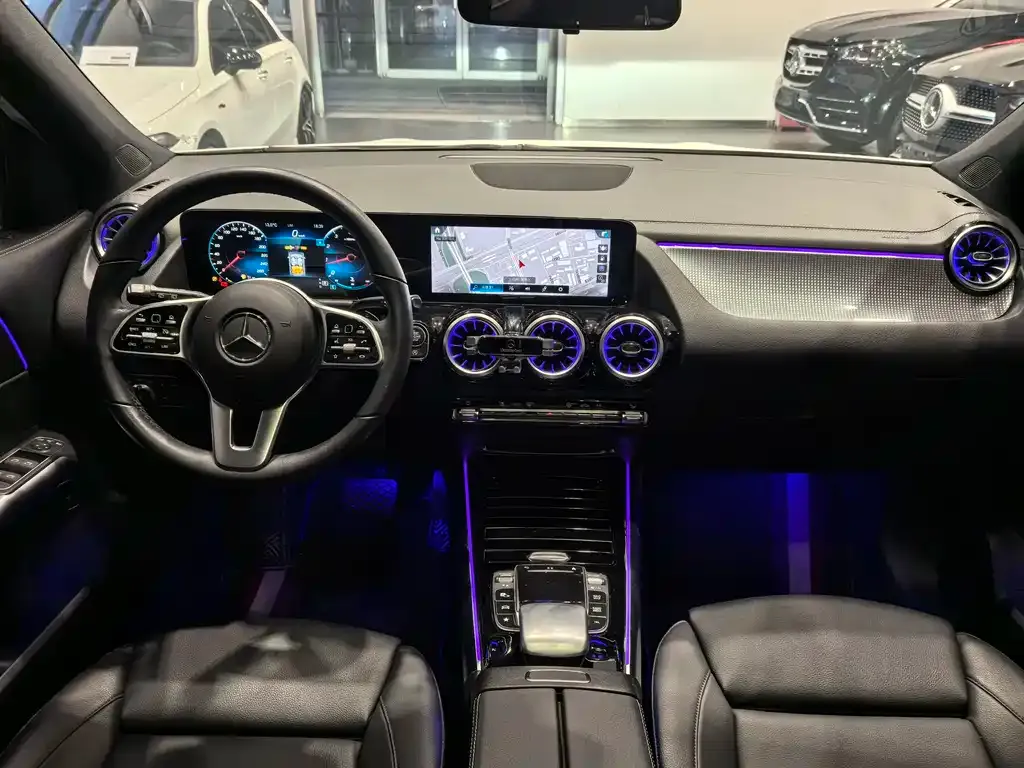 Mercedes-Benz GLA — фото 7