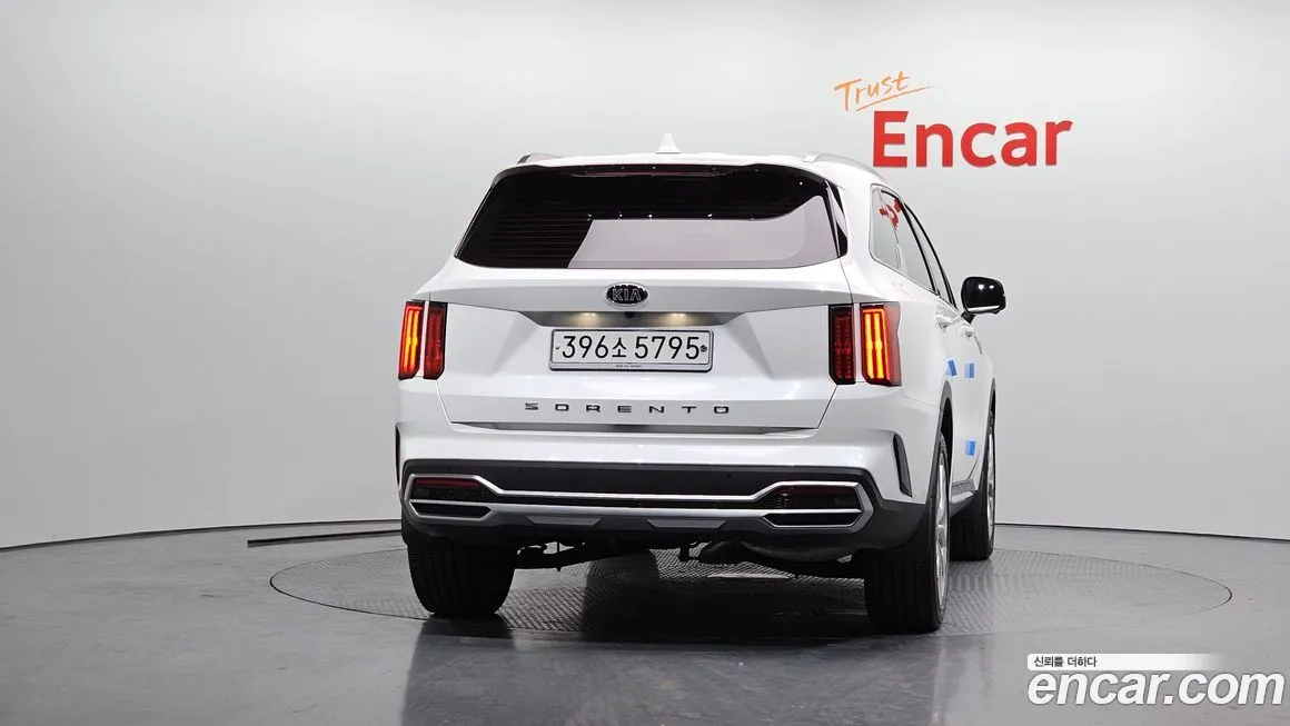 Kia Sorento — фото 4