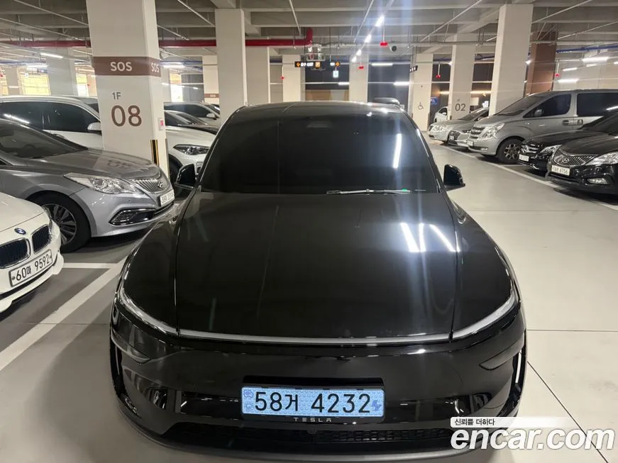 Tesla Model Y — фото 4