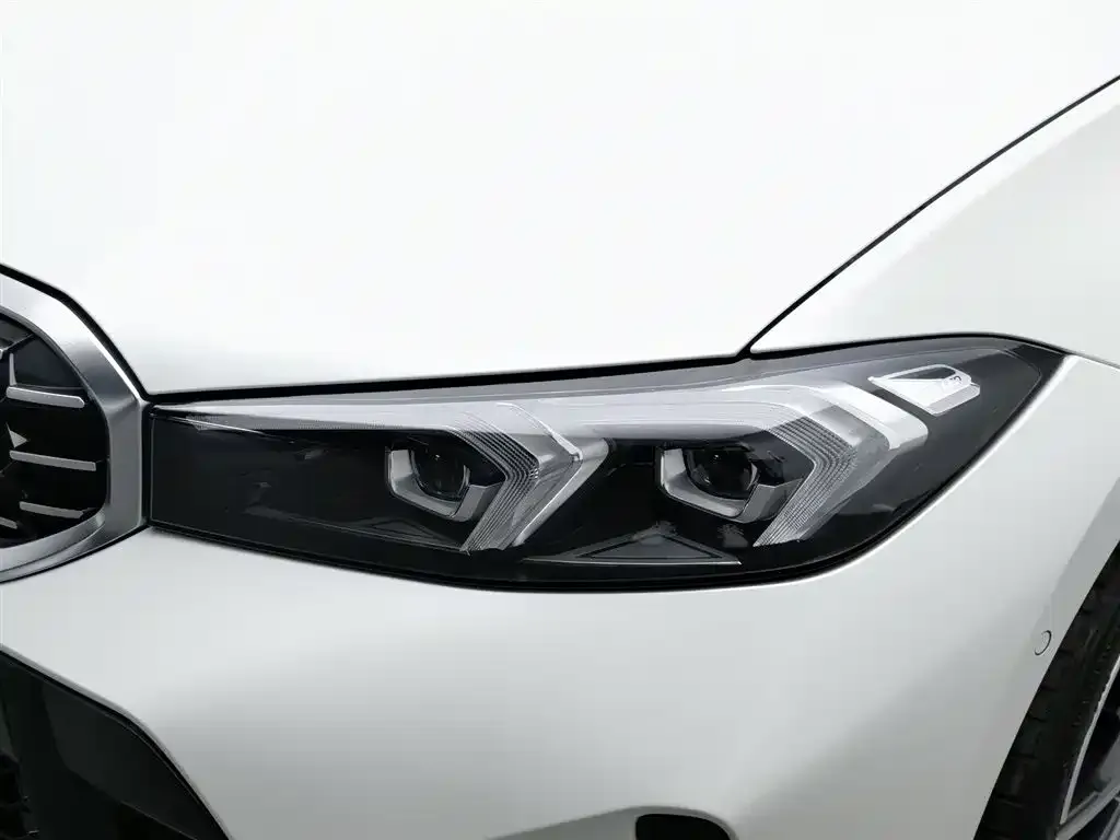 BMW 3 Series — фото 10