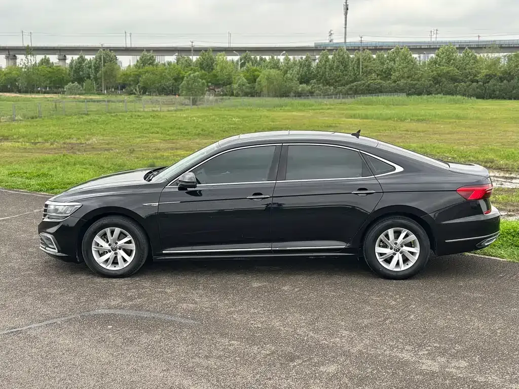 Volkswagen Passat 2021 из CN, фото 6