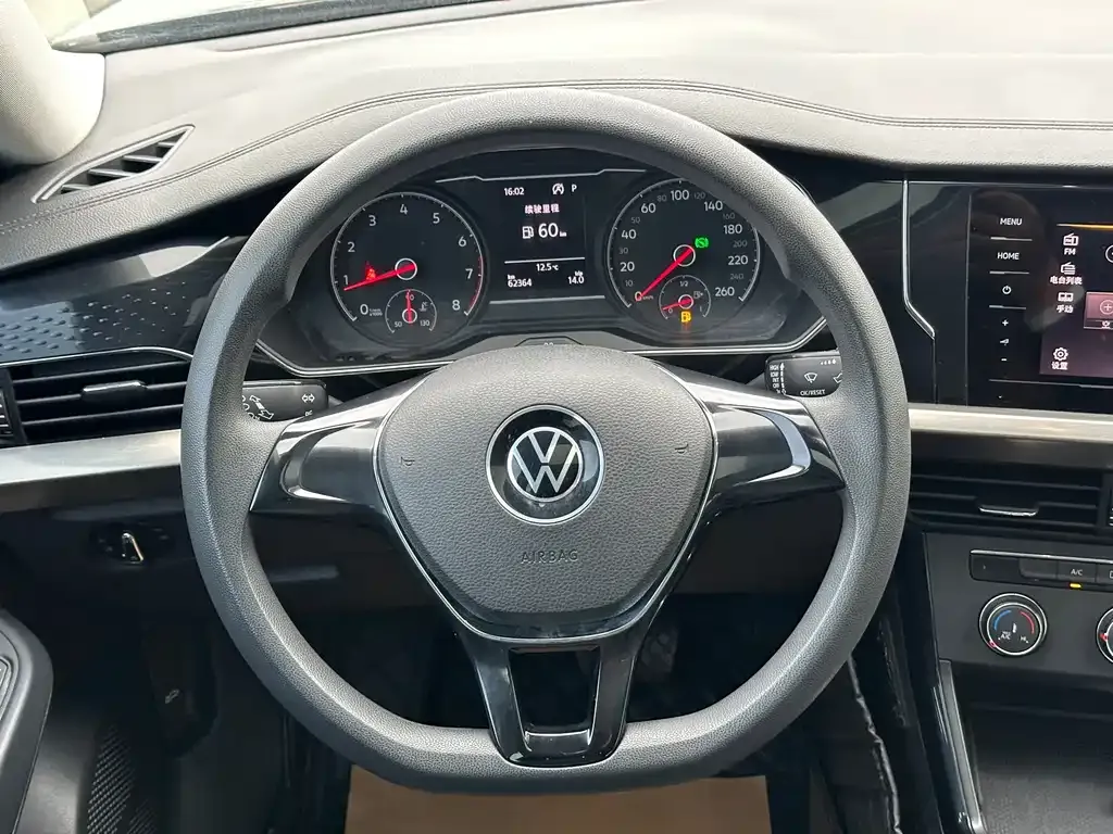 Volkswagen Passat 2021 из CN, фото 9