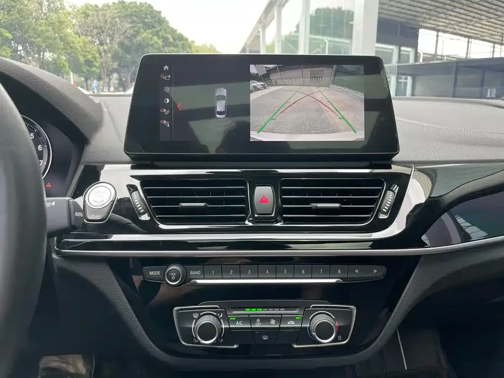 BMW 1 Series — фото 2