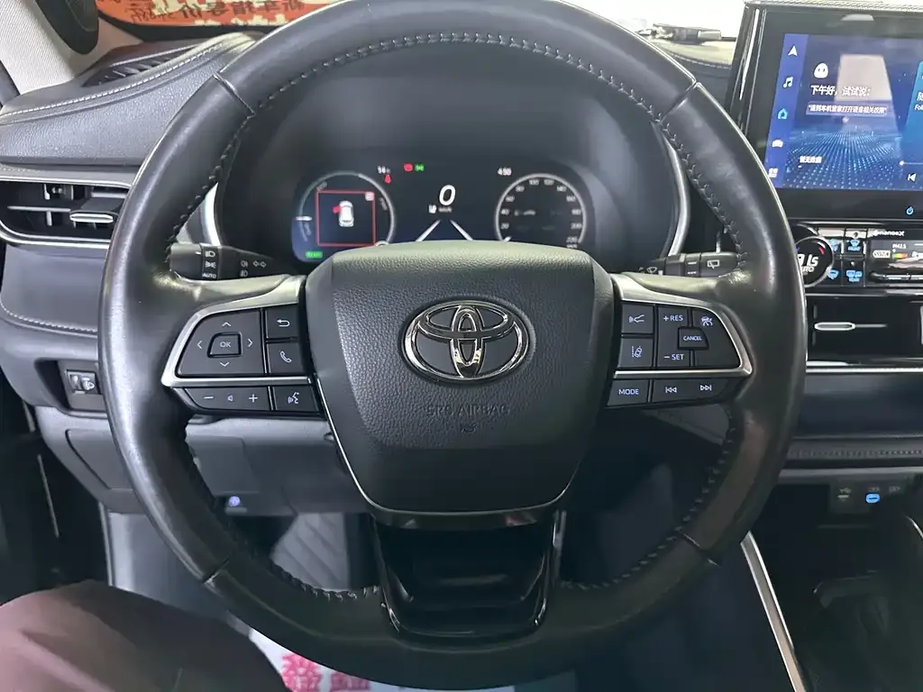 Toyota Highlander — фото 5