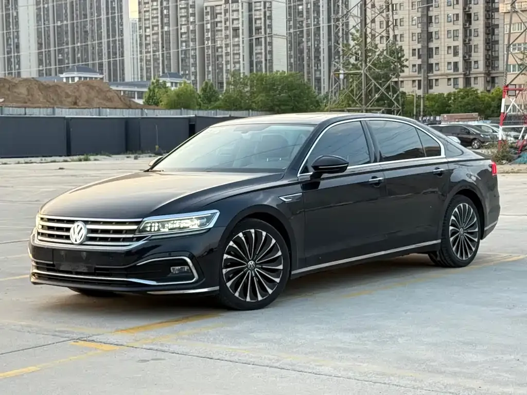 Volkswagen Phideon — фото 1