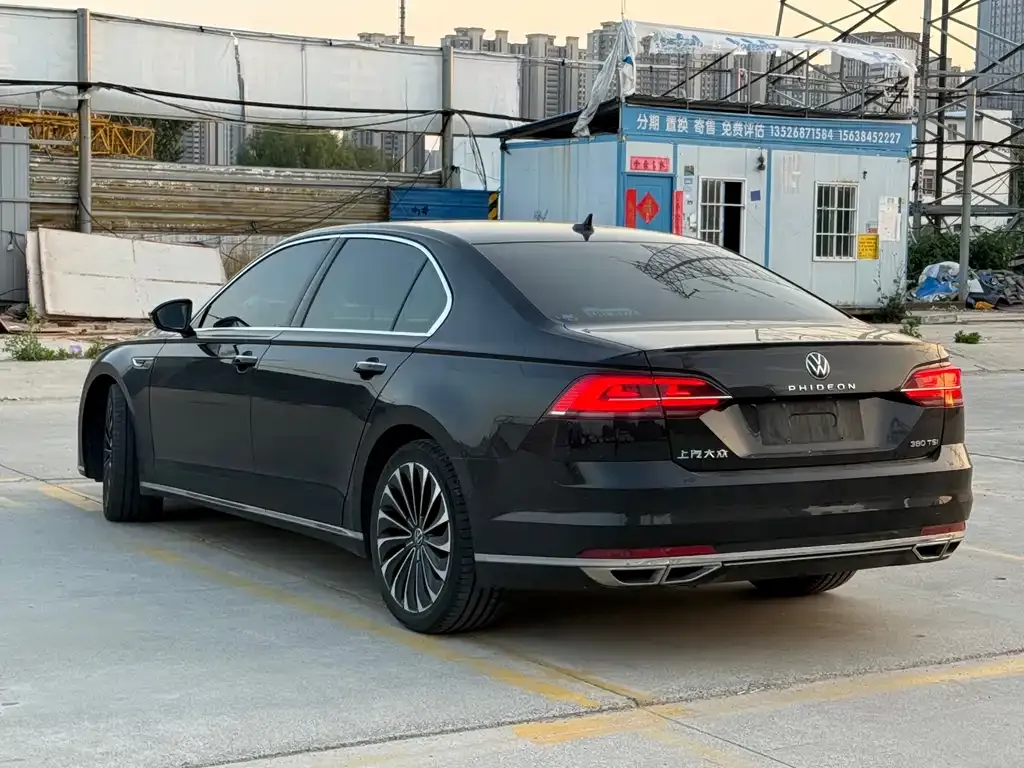 Volkswagen Phideon — фото 7