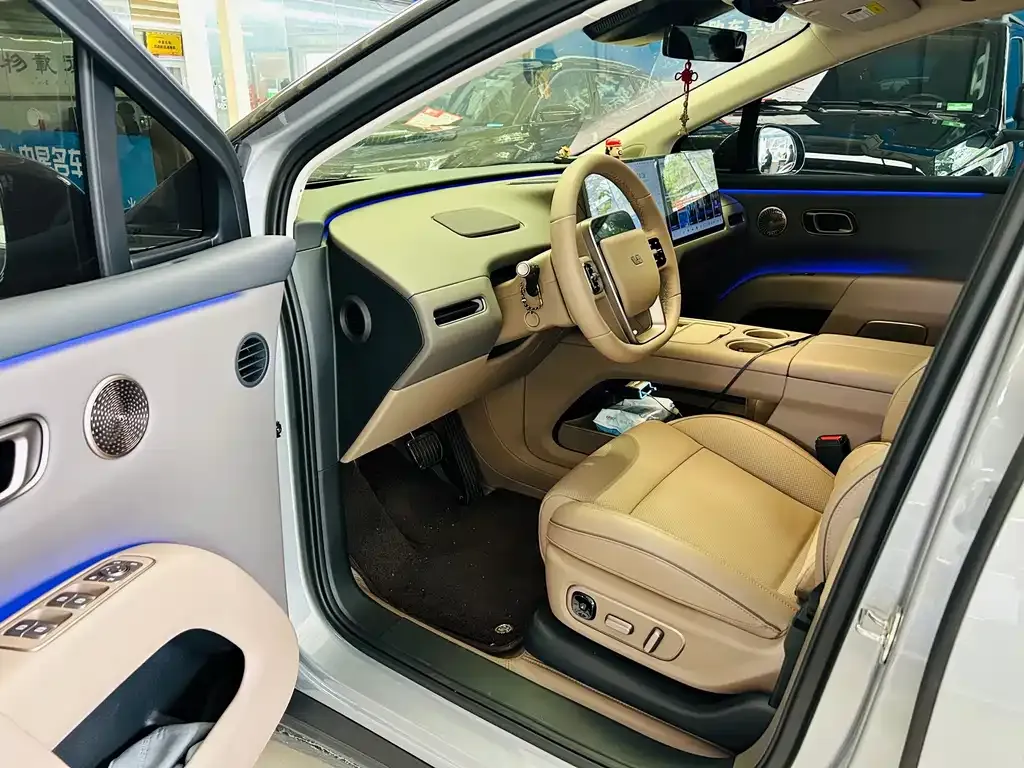 Li Auto i8 2025 из CN, фото 4