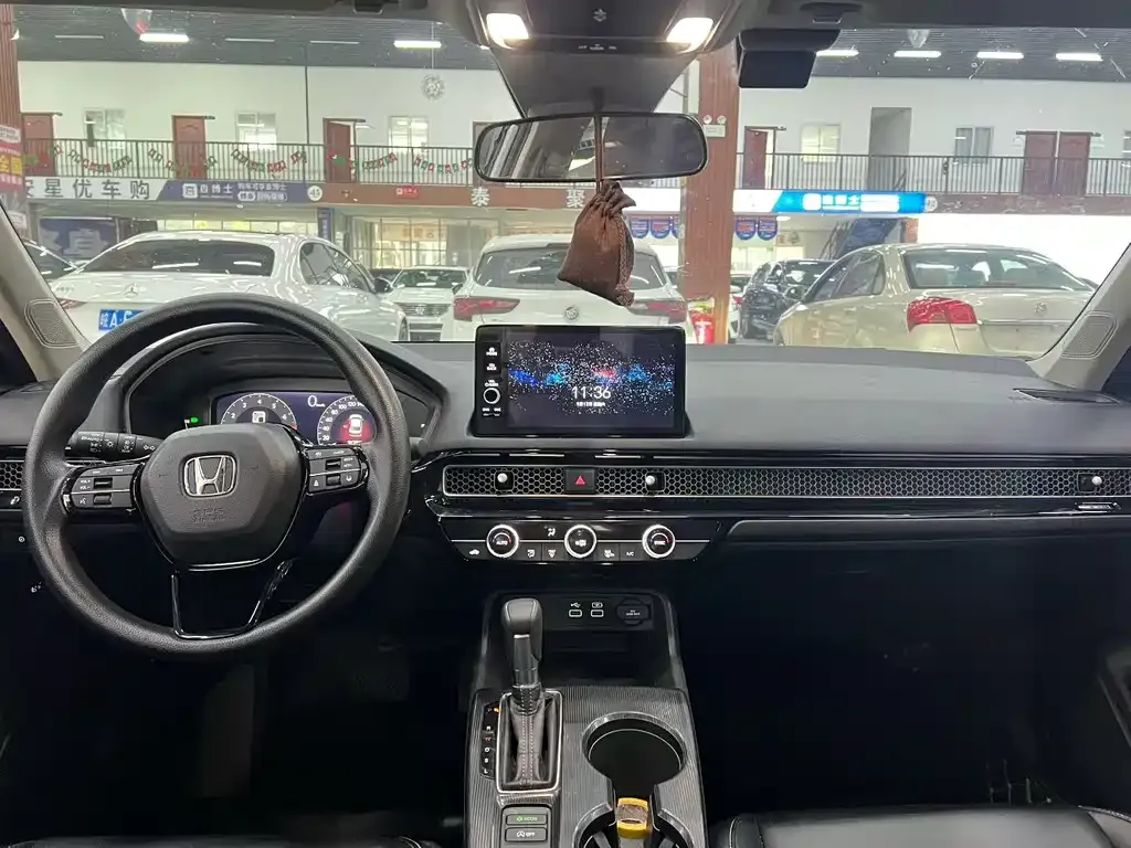 Honda Civic — фото 5
