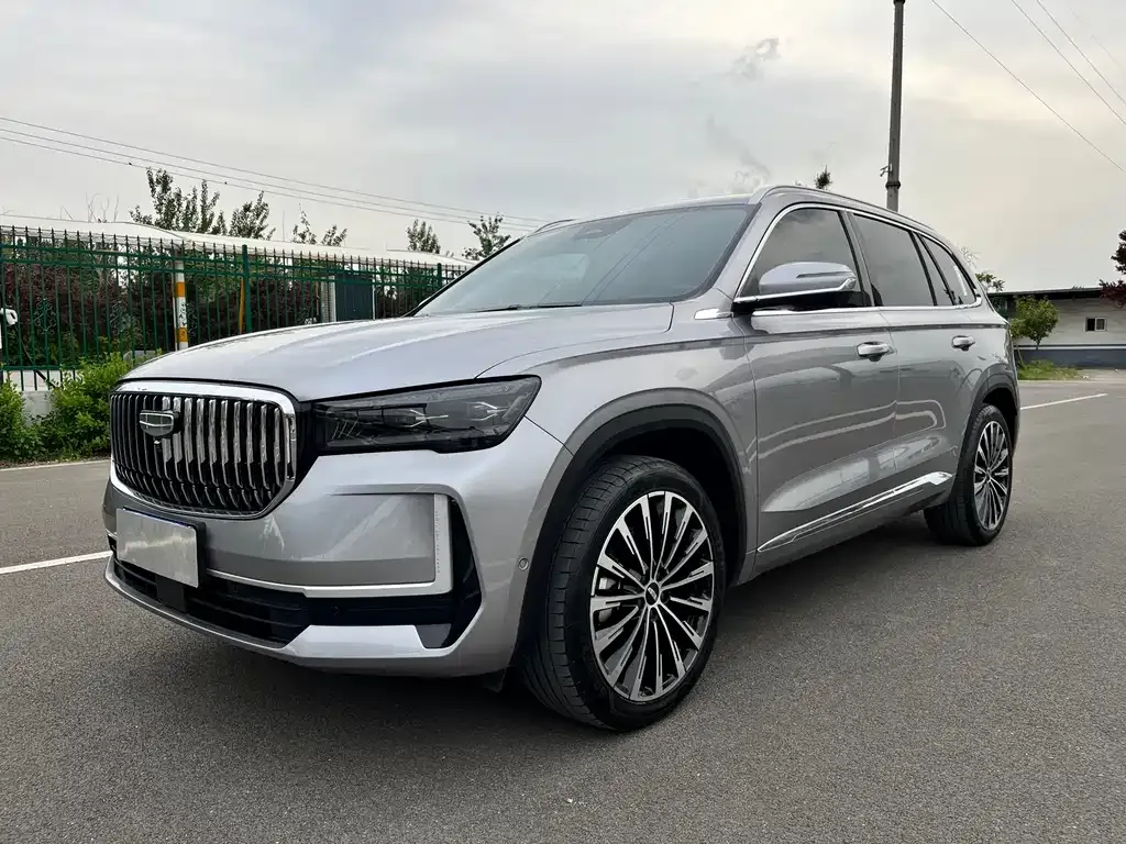 Geely Xingyue L — фото 1