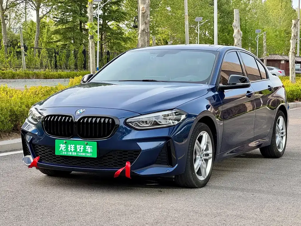 BMW 1 Series — фото 1