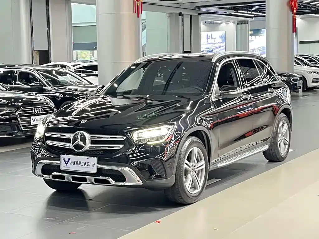 Mercedes-Benz GLC — фото 1