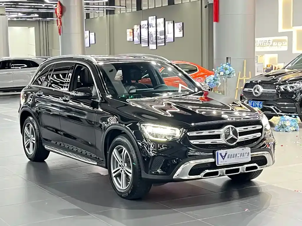 Mercedes-Benz GLC — фото 6