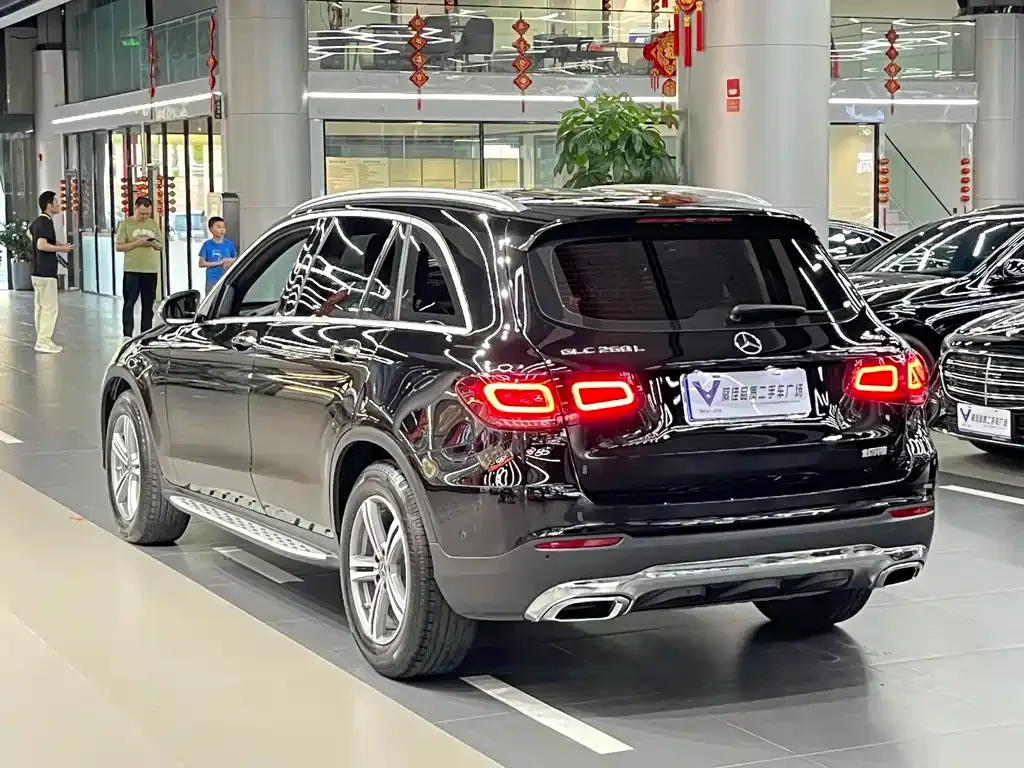 Mercedes-Benz GLC — фото 8