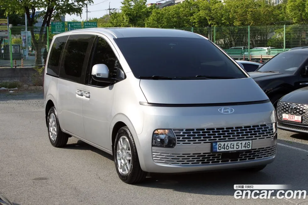 Hyundai Staria 2023 из KR, фото 4
