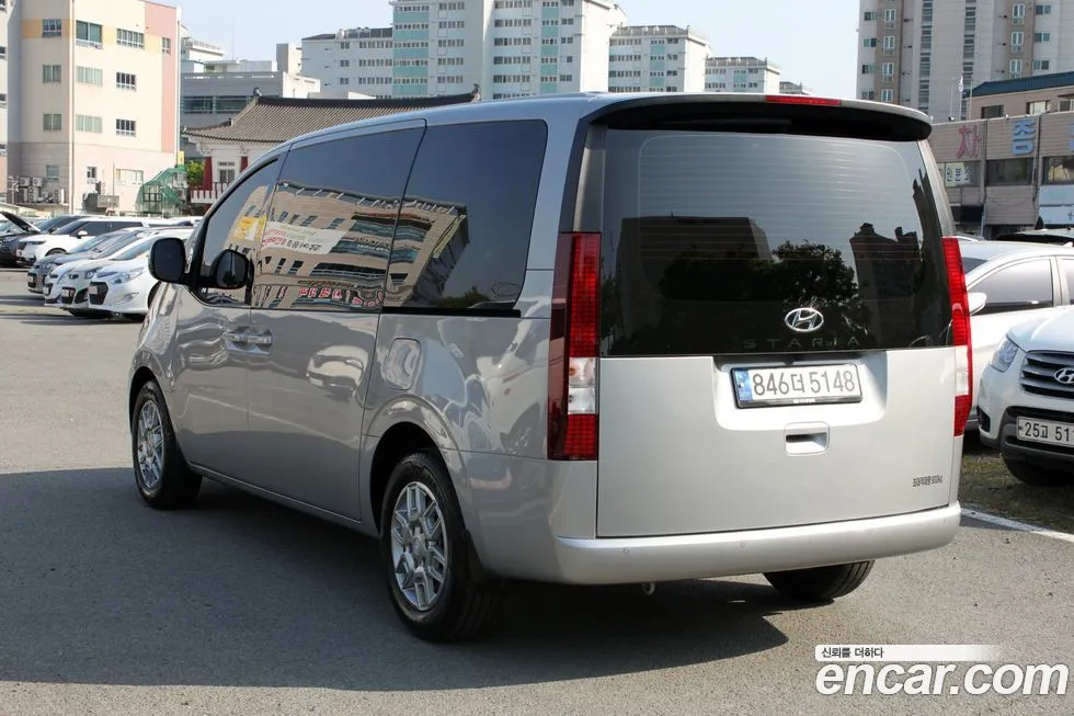 Hyundai Staria 2023 из KR, фото 8