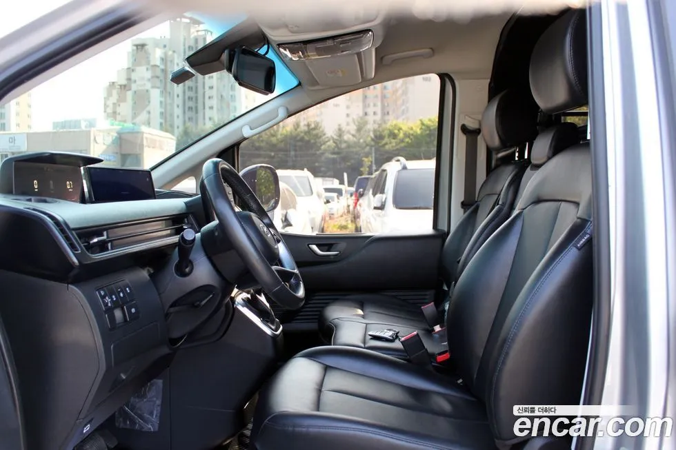 Hyundai Staria 2023 из KR, фото 6