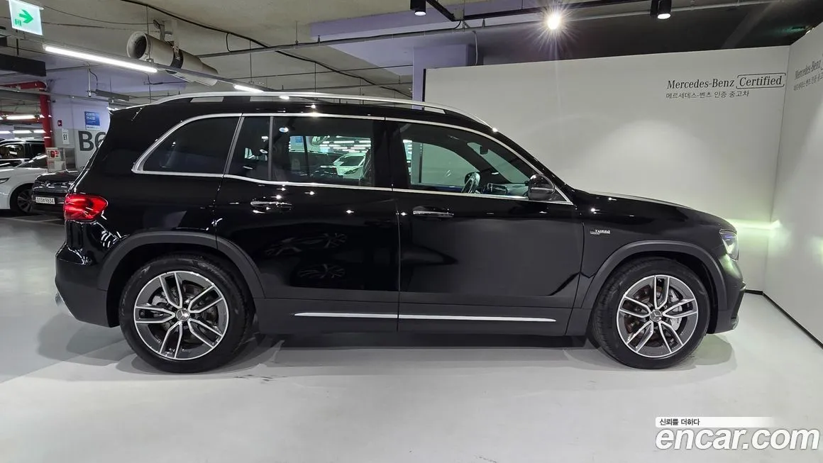 Mercedes-Benz GLB-Class — фото 8