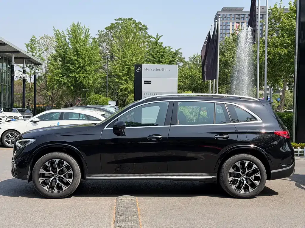 Mercedes-Benz GLC PHEV 2025 из CN, фото 7