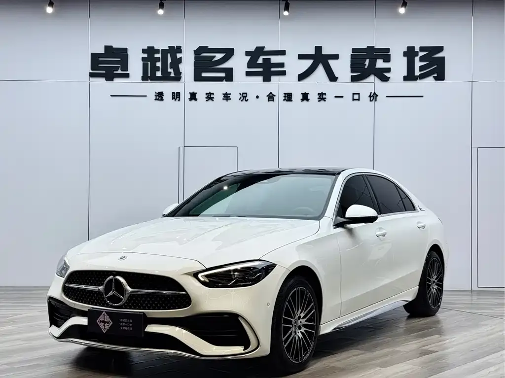 Mercedes-Benz C-Class — фото 1
