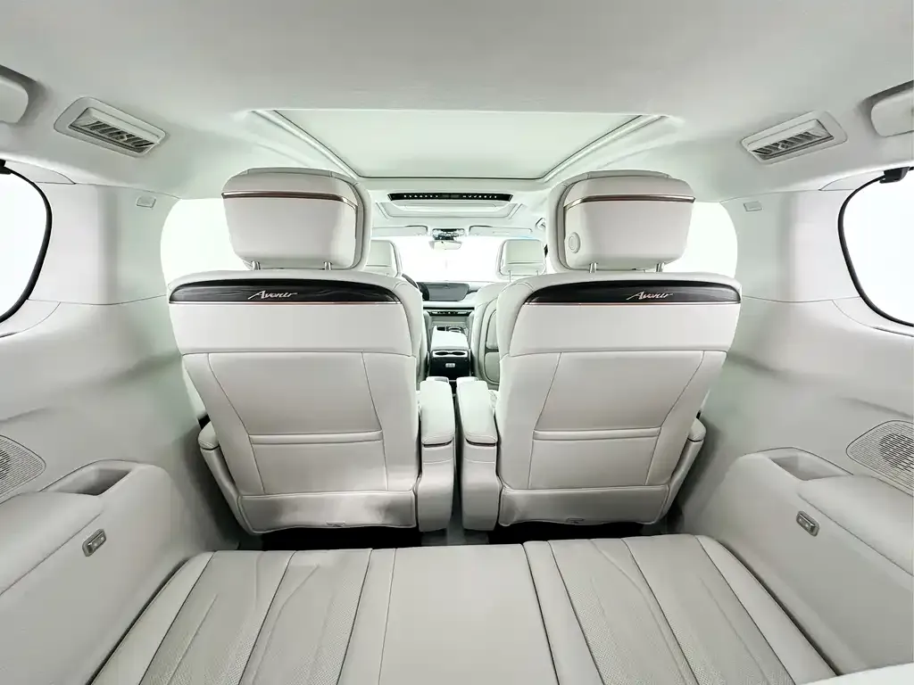 Buick GL8 Hybrid — фото 6
