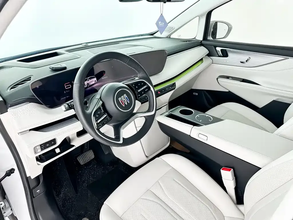 Buick GL8 Hybrid — фото 8