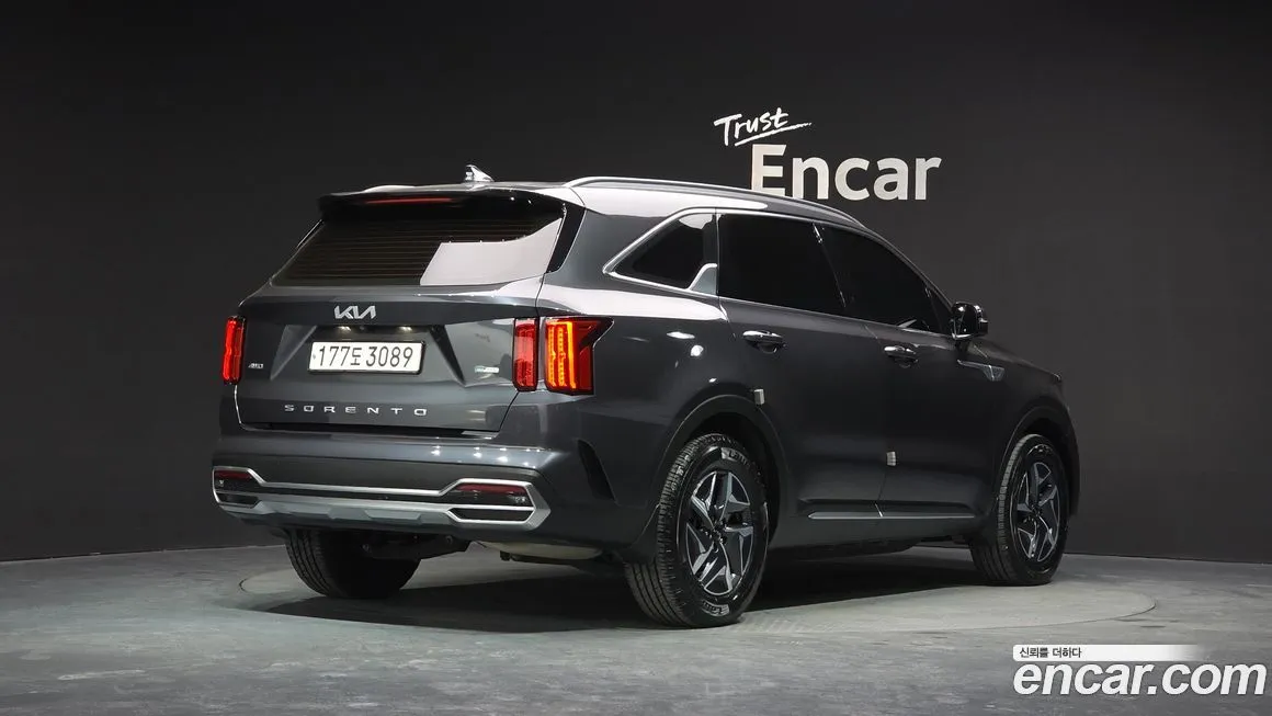 Kia Sorento — фото 7