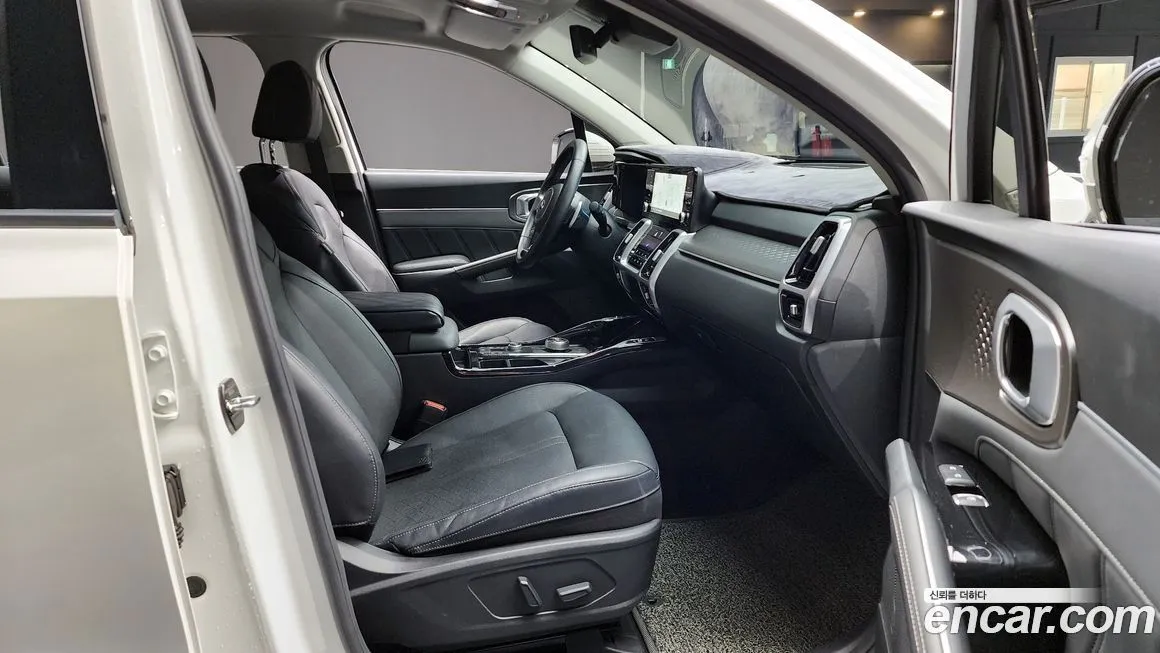 Kia Sorento — фото 5