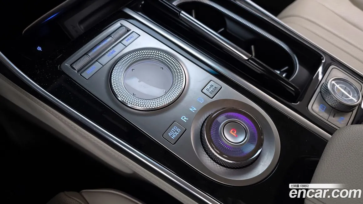 Genesis GV80 — фото 10