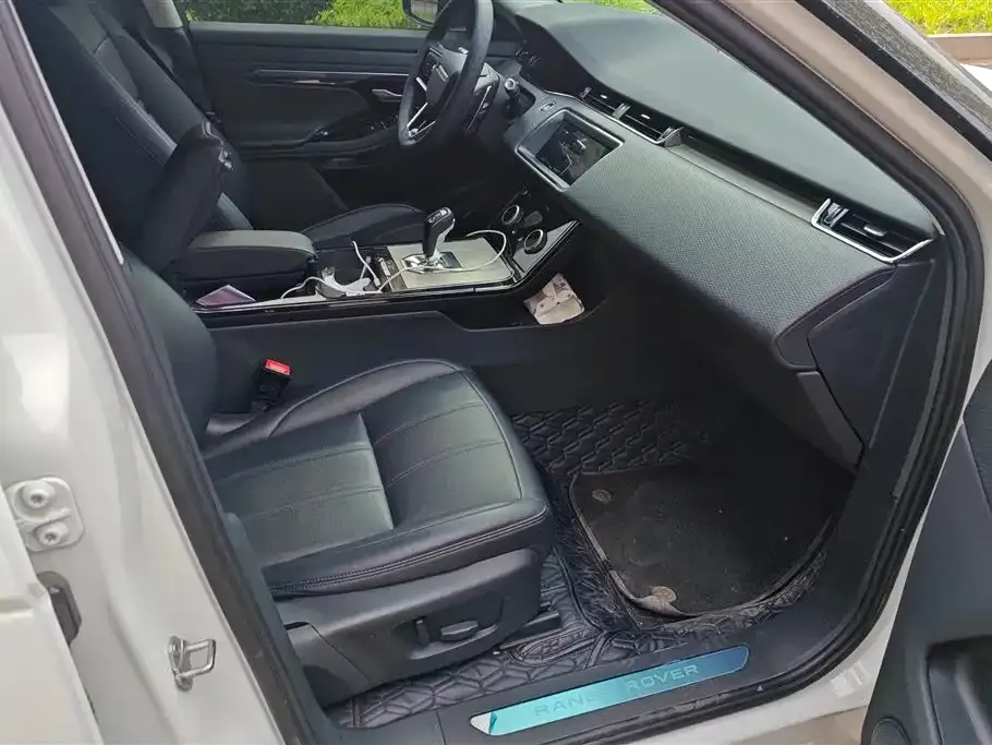 Land Rover Evoque — фото 3