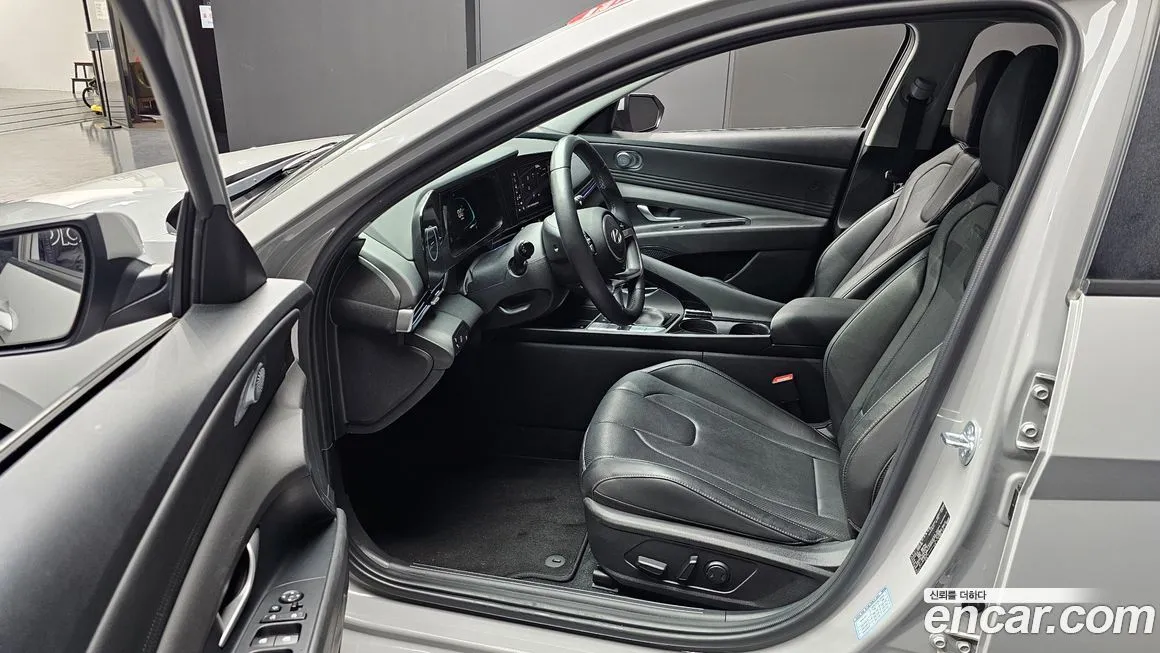 Hyundai AVANTE — фото 9