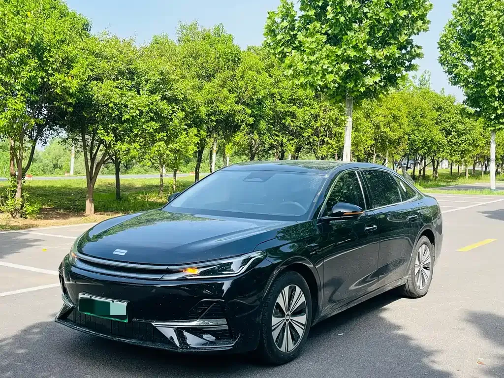 Geely Galaxy A7