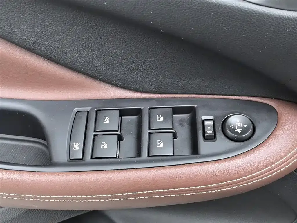 Buick Envision Plus 2021 из CN, фото 9