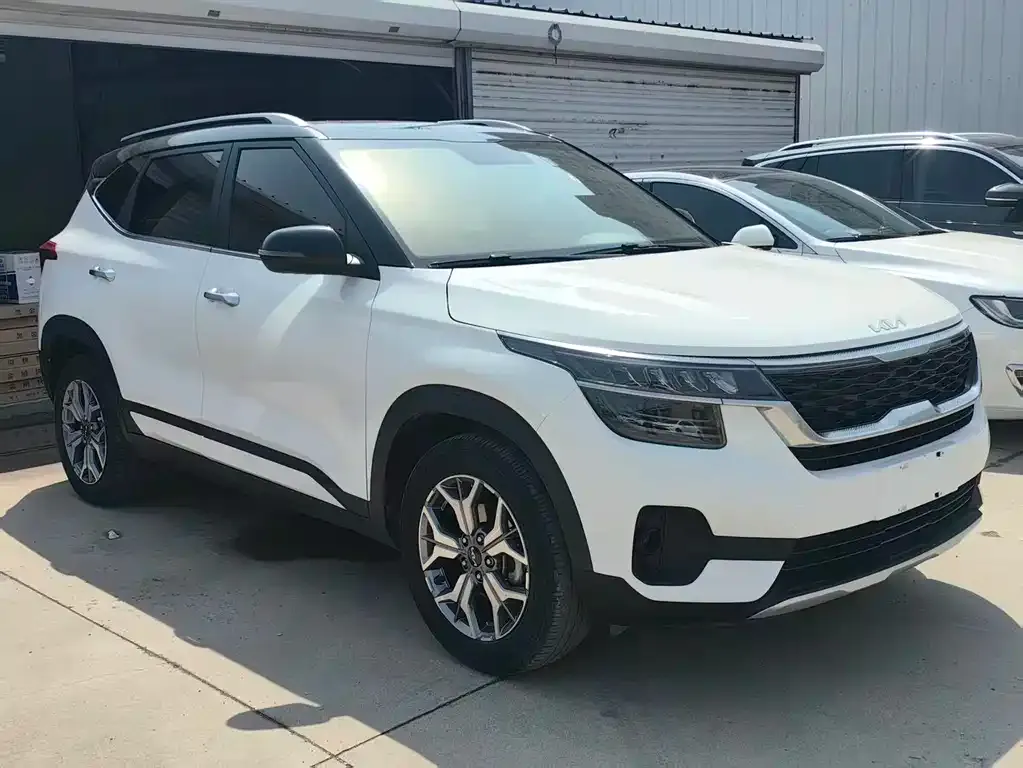 Kia KX3 2022 из CN, фото 10