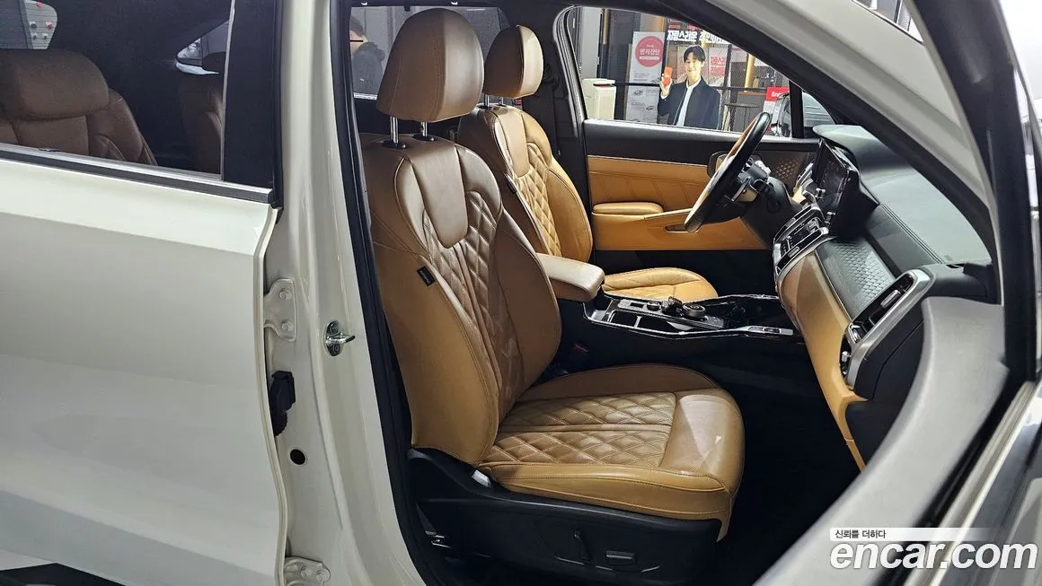 Kia Sorento — фото 6