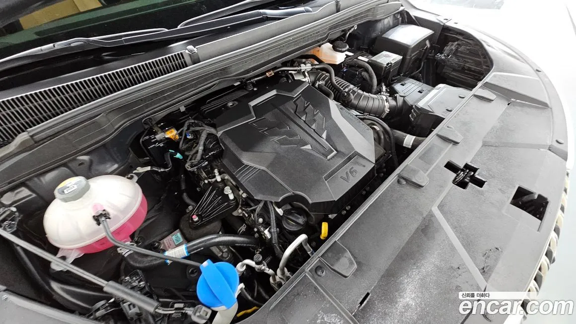Kia Carnival — фото 10