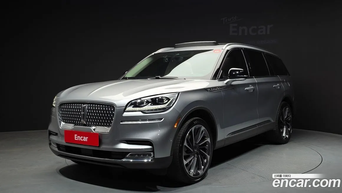 Lincoln Aviator