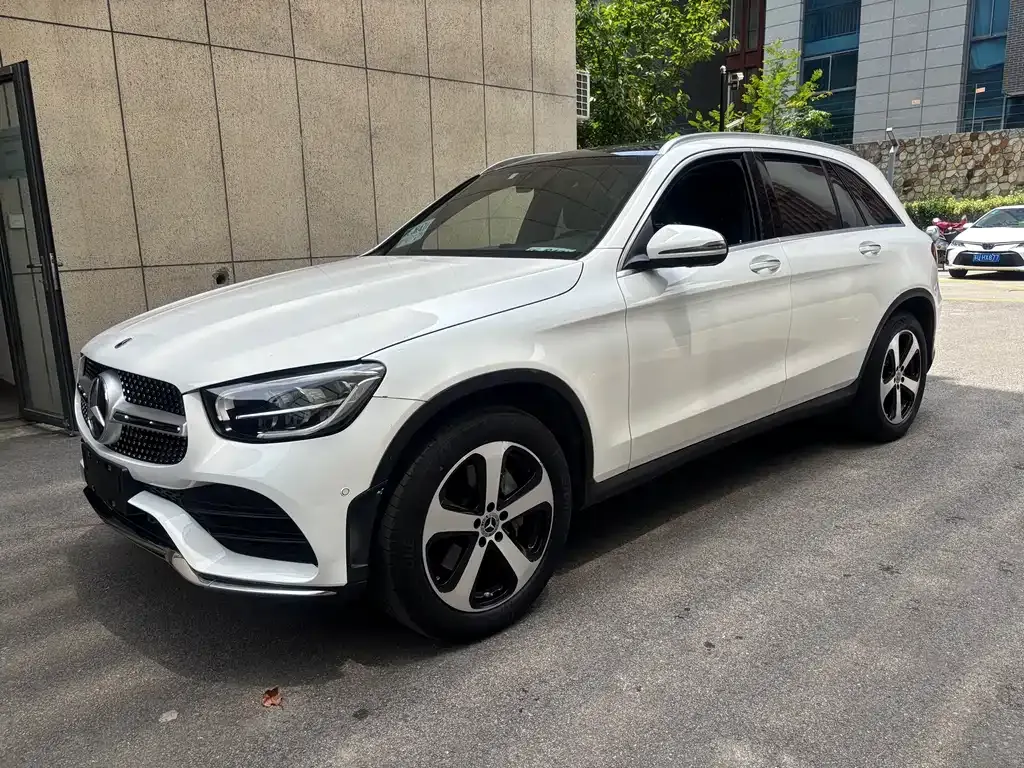 Mercedes-Benz GLC — фото 1