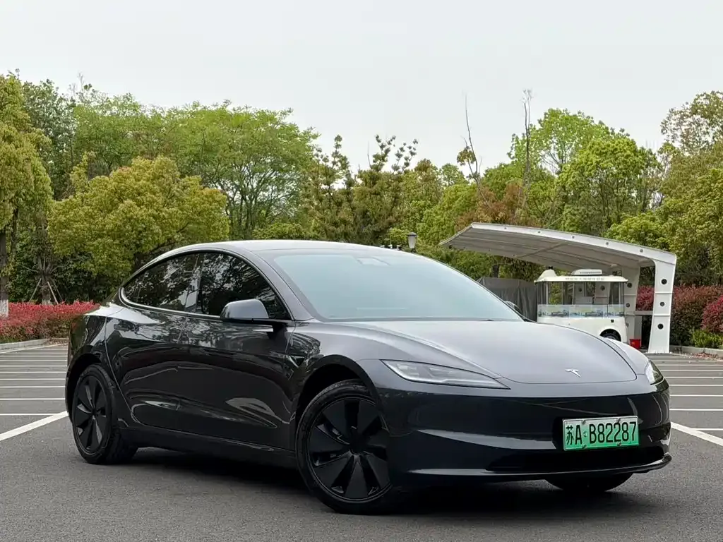 Tesla Model 3 — фото 6