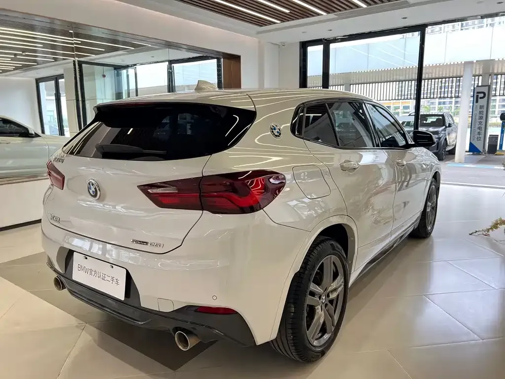 BMW X2 — фото 9