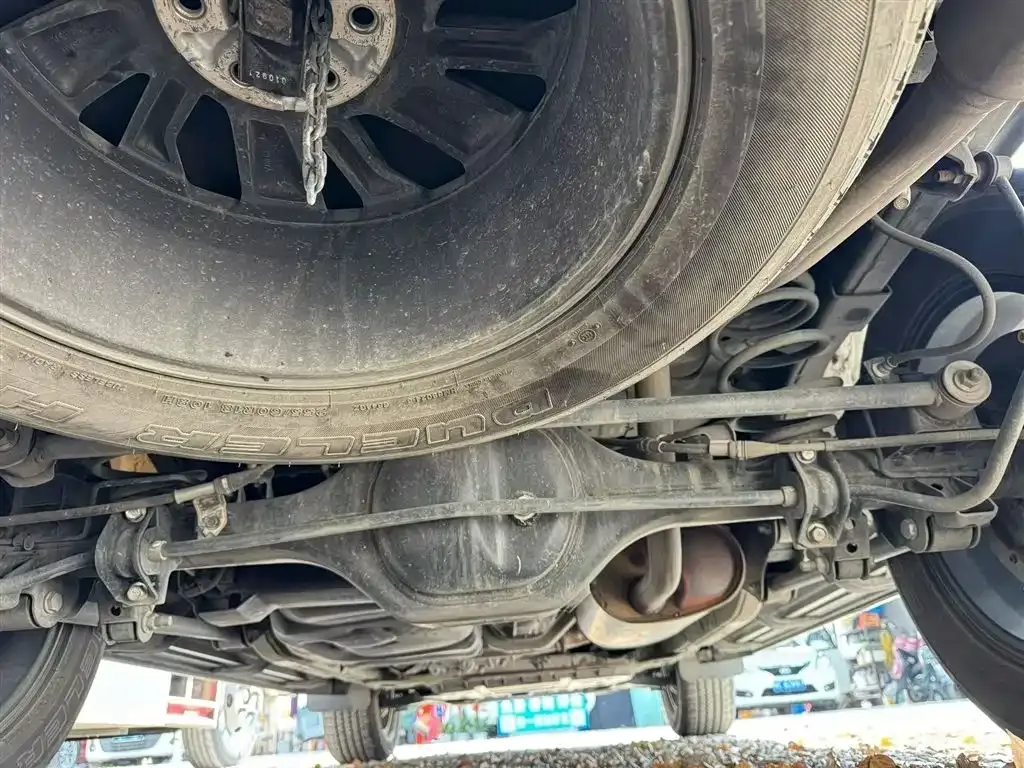 Nissan Terra — фото 2
