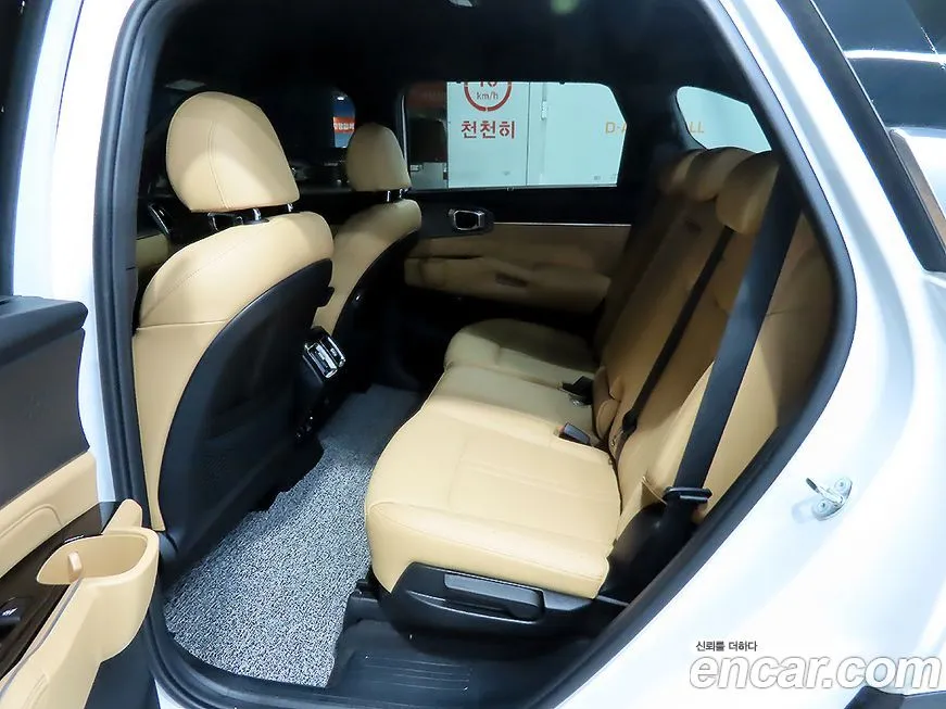 Kia Sorento 2023 из KR, фото 7