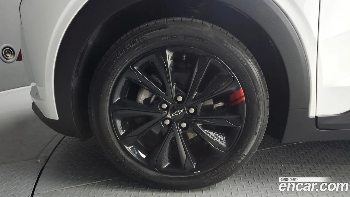 Chevrolet (GM Daewoo) Bolt EUV 2023 из KR, фото 6