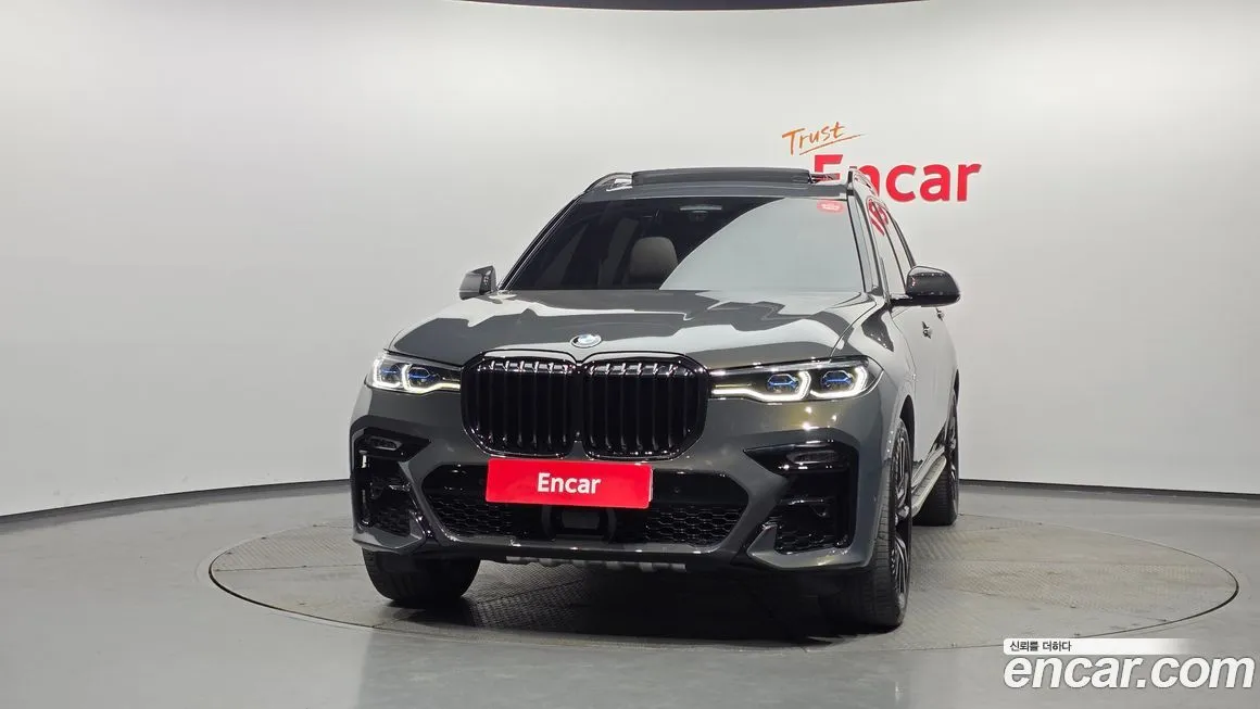 BMW X7 2022 из KR, фото 2