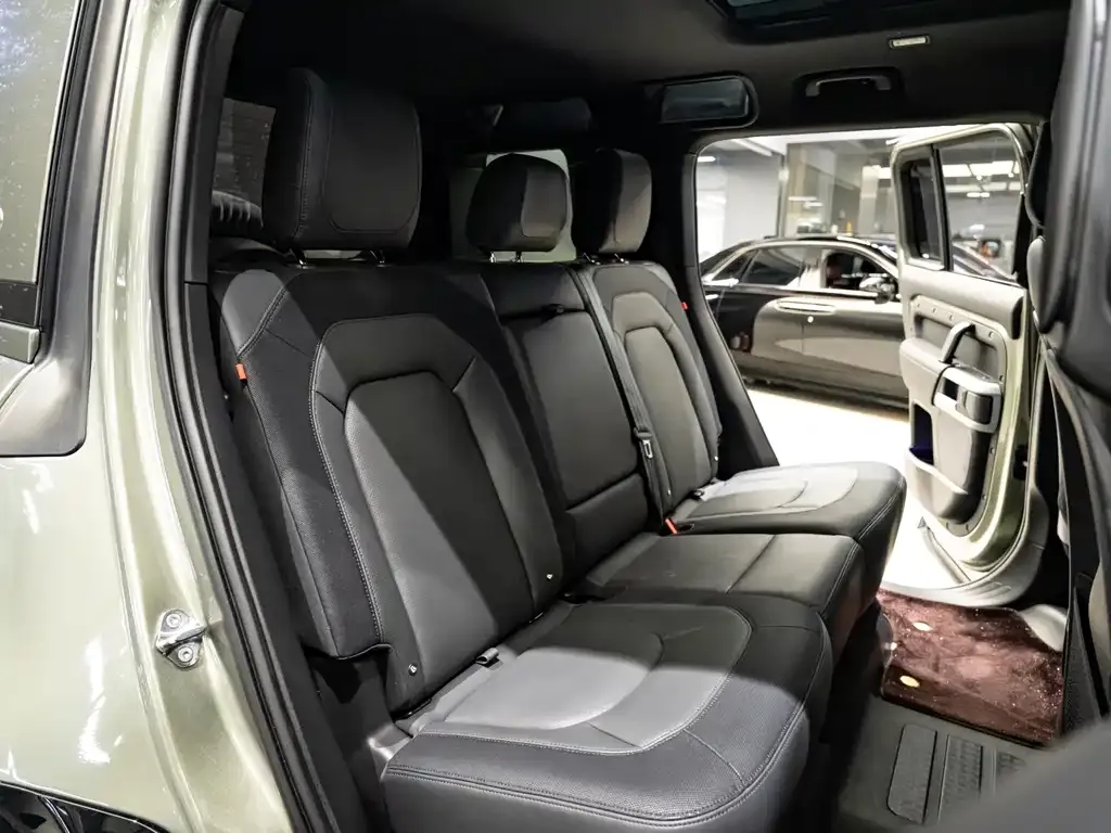 Land Rover Defender 2022 из CN, фото 9