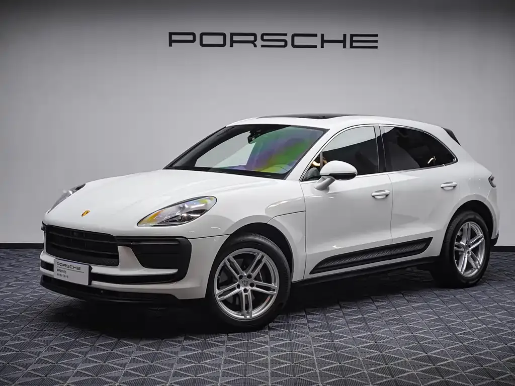 Porsche Macan — фото 1