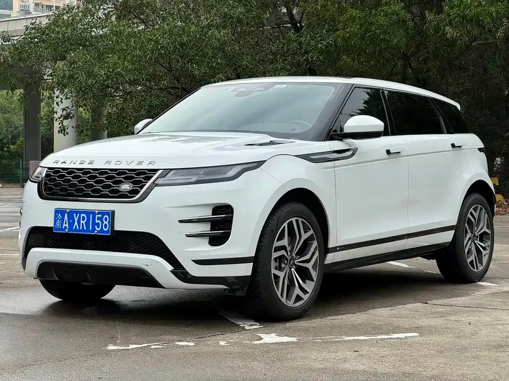 Land Rover Evoque — фото 1
