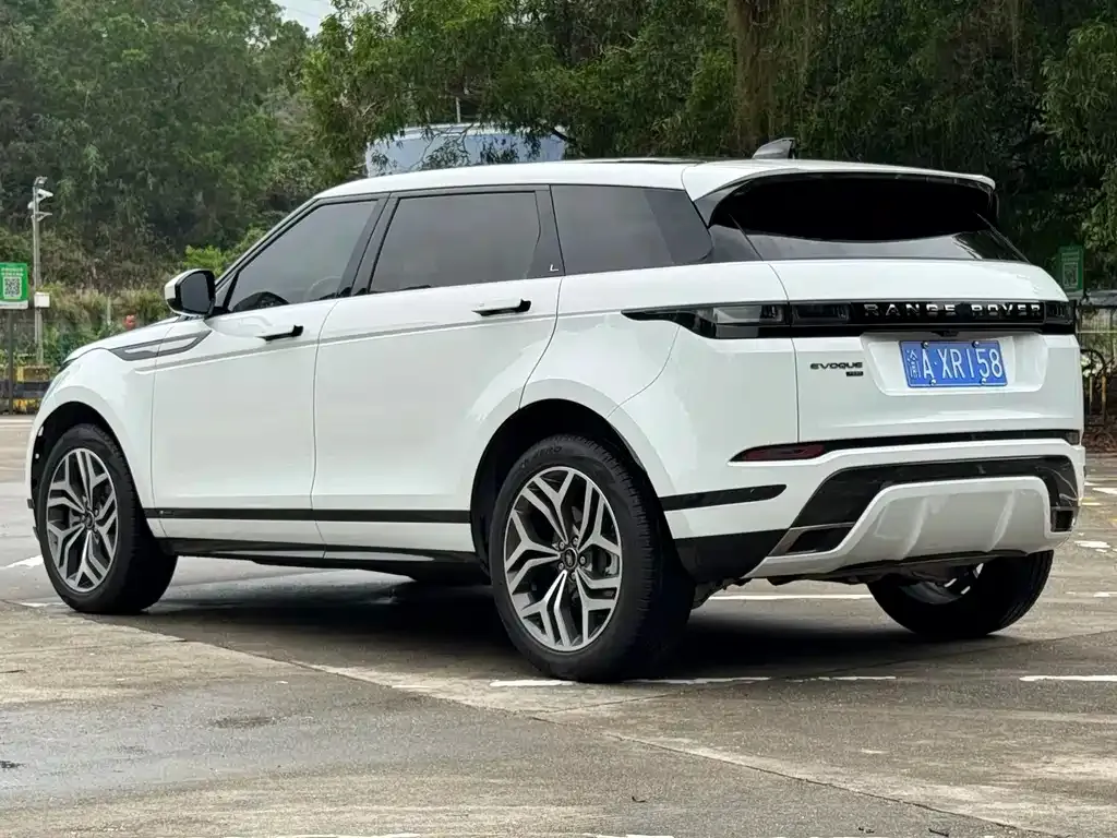 Land Rover Evoque — фото 5