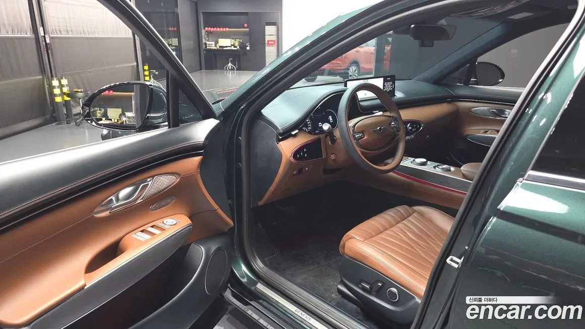 Genesis GV70 2023 из KR, фото 2